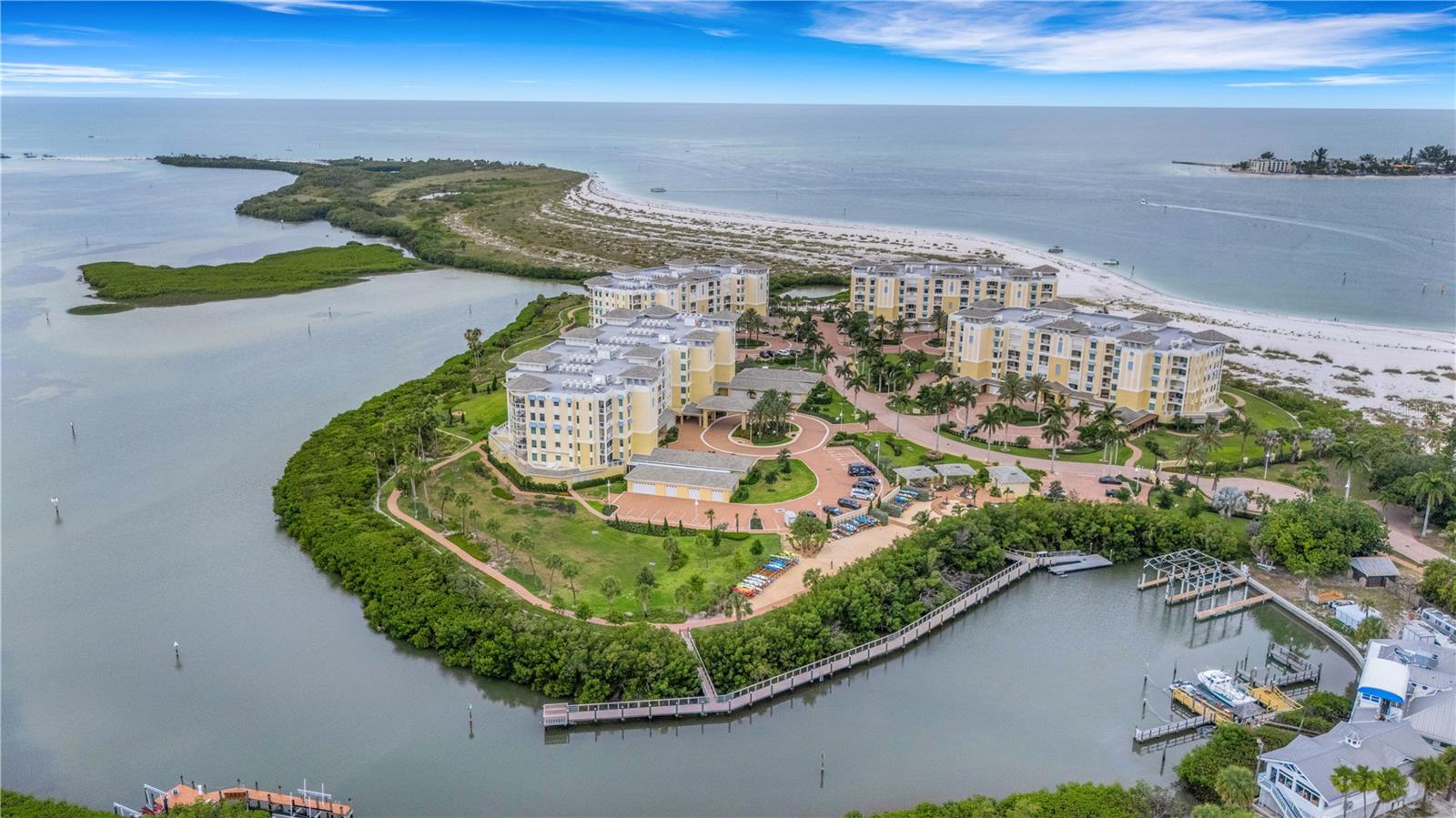 SUNSET POINTE AT COLLANY KEY III CONDO - Residential