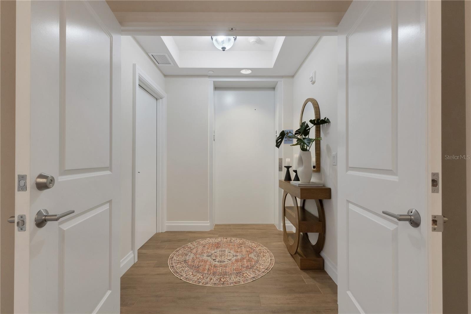 SUNSET POINTE AT COLLANY KEY III CONDO - Residential