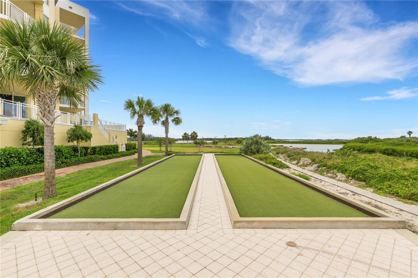 SUNSET POINTE AT COLLANY KEY III CONDO - Residential