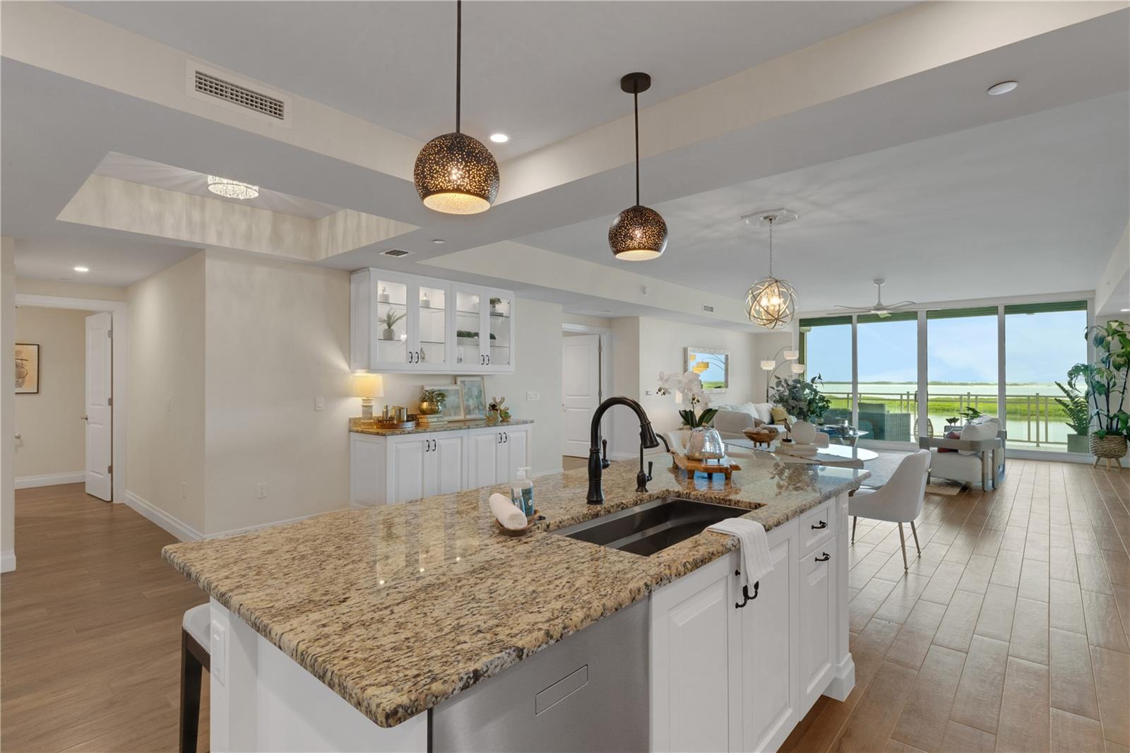 SUNSET POINTE AT COLLANY KEY III CONDO - Residential
