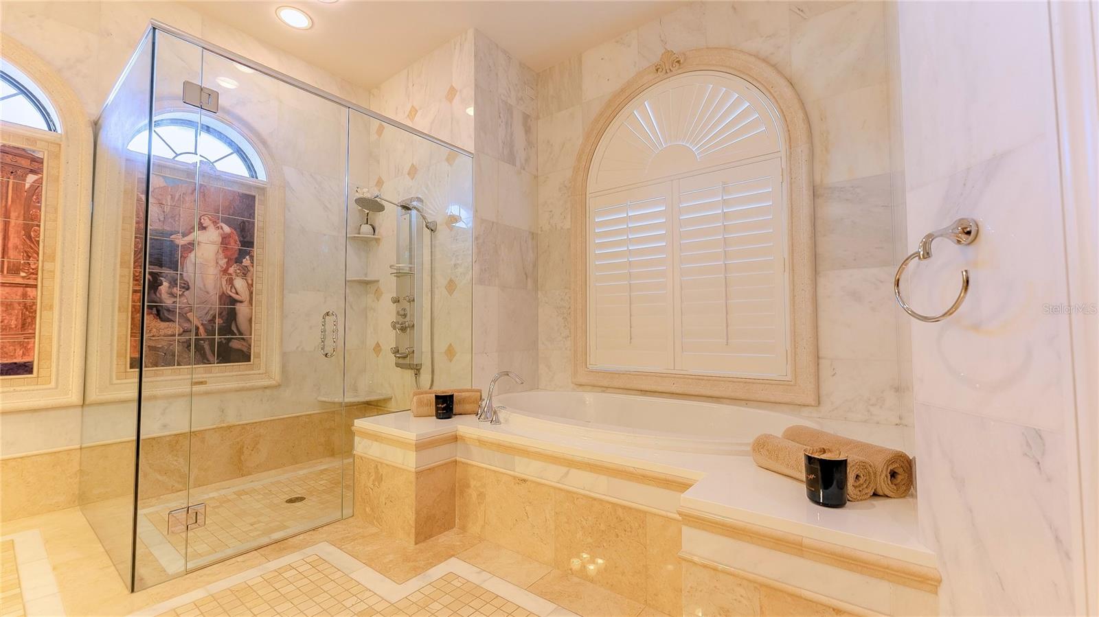 BELLEAIR BEACH YACHT CLUB ESTATES - Residential