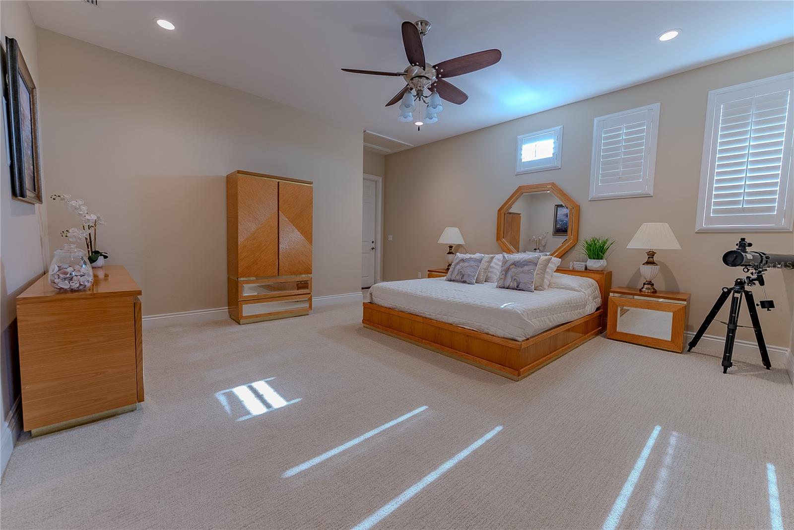 BELLEAIR BEACH YACHT CLUB ESTATES - Residential