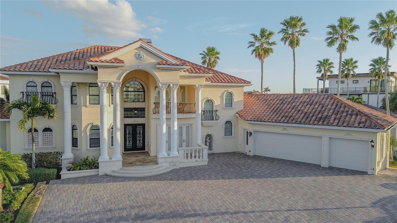 BELLEAIR BEACH YACHT CLUB ESTATES - Residential