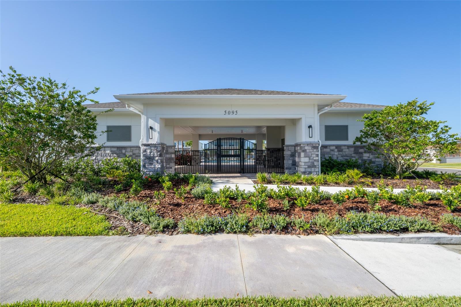SUNRISE ESTATES - Residential