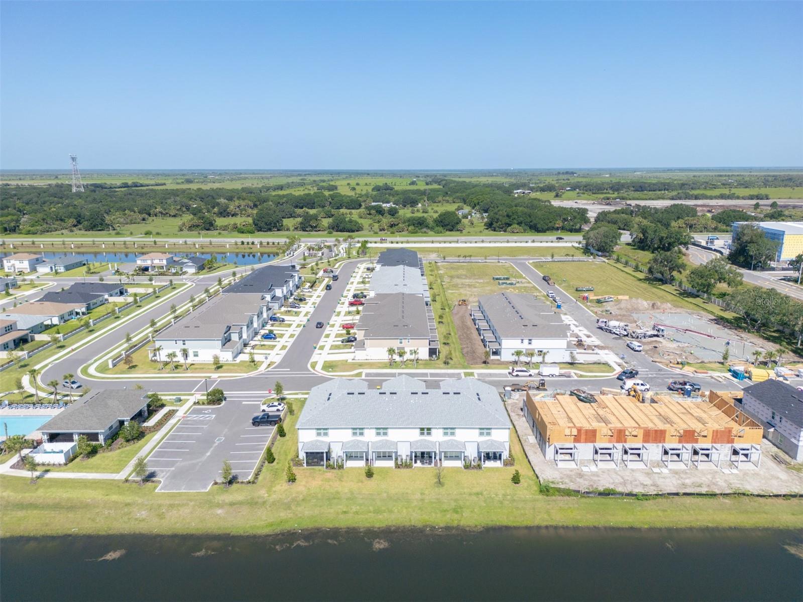 SUNRISE ESTATES - Residential