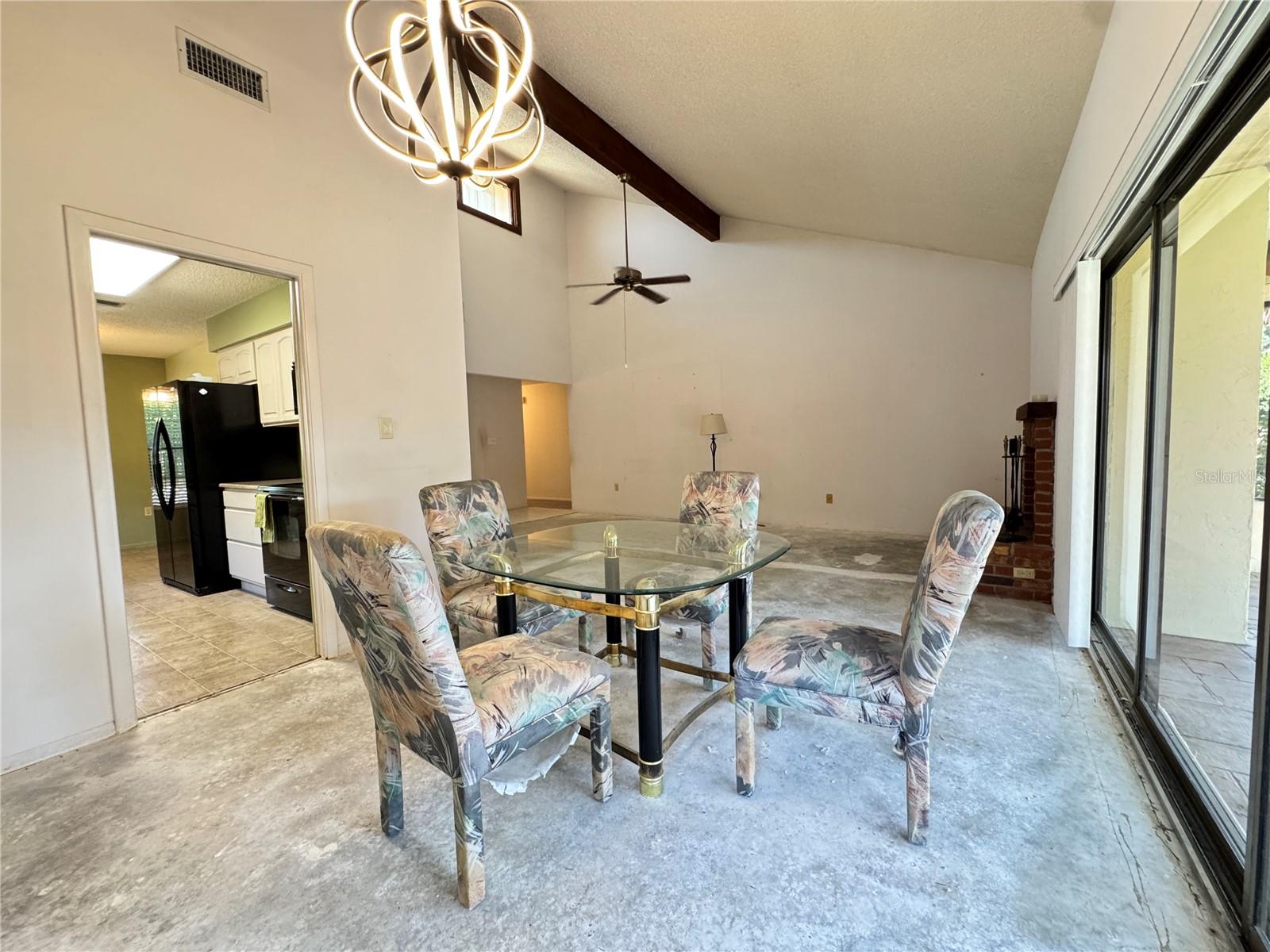 RACQUET CLUB VILLAS AMD - Residential