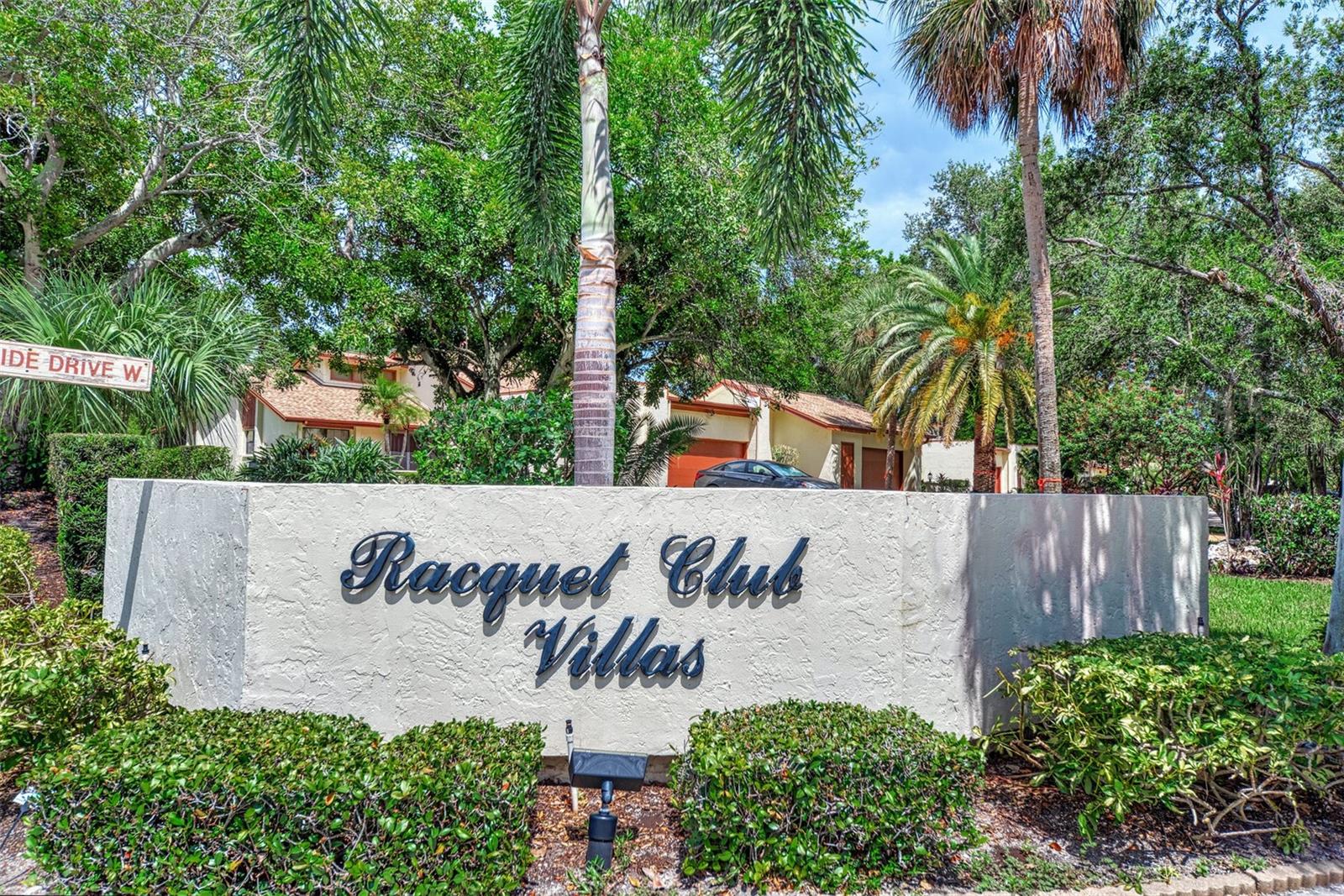 RACQUET CLUB VILLAS AMD - Residential