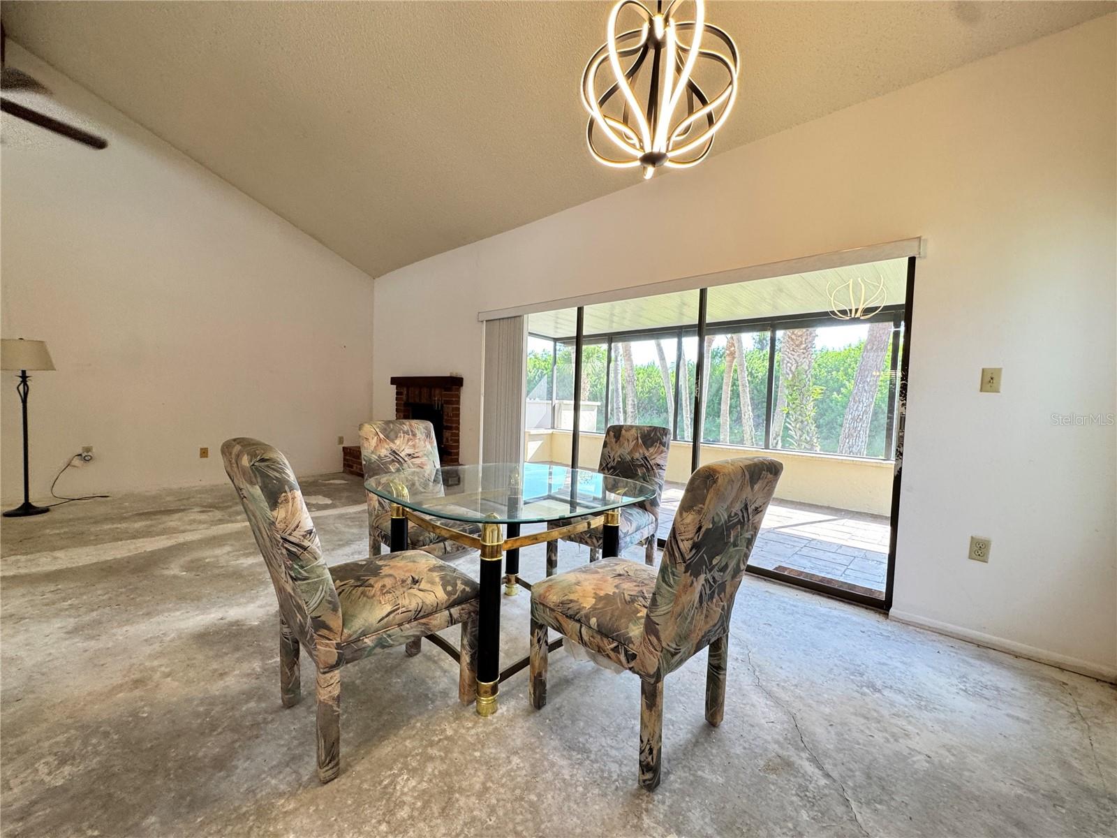 RACQUET CLUB VILLAS AMD - Residential
