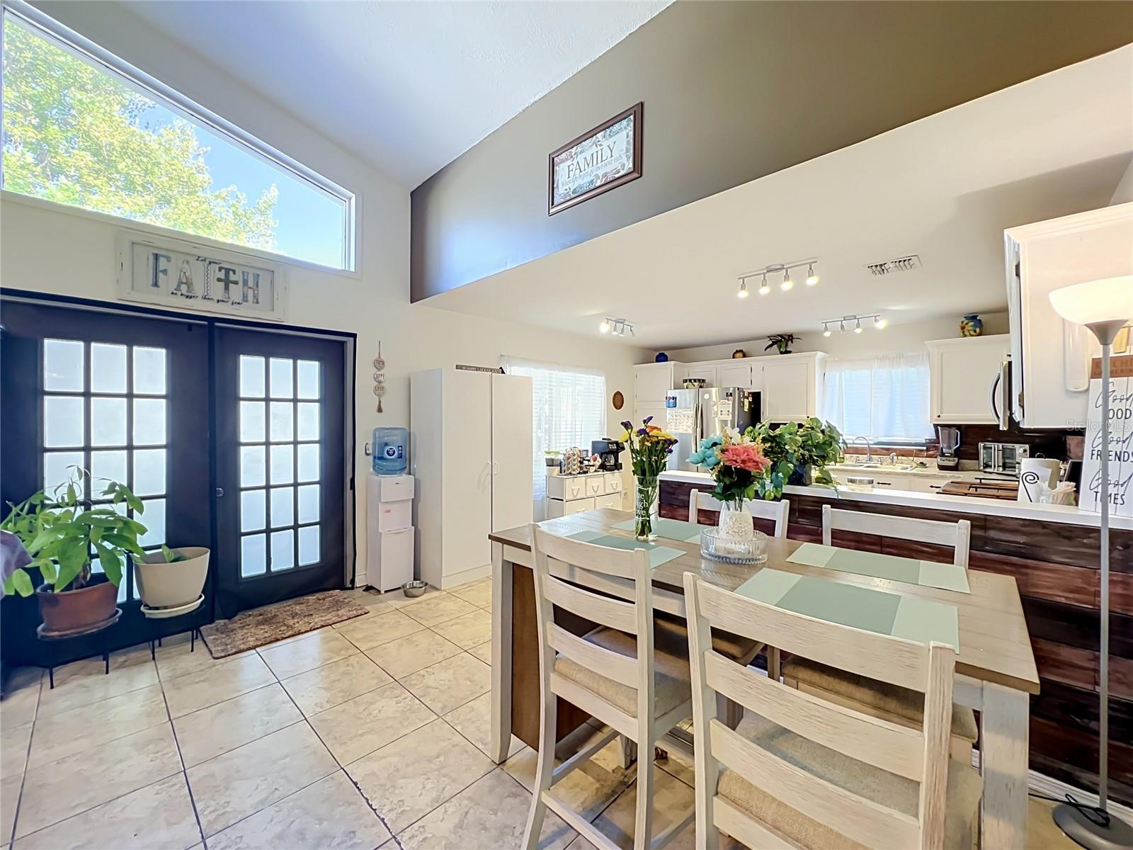 WEDGEFIELD / CAPE ORLANDO ESTATES - Residential