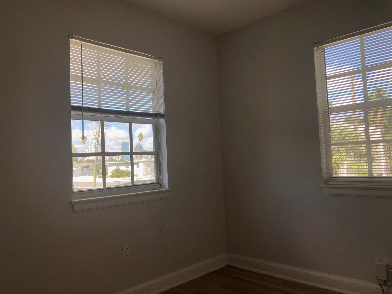 DAVIS ISLANDS PB10 PG52 TO 57 - Residential Lease