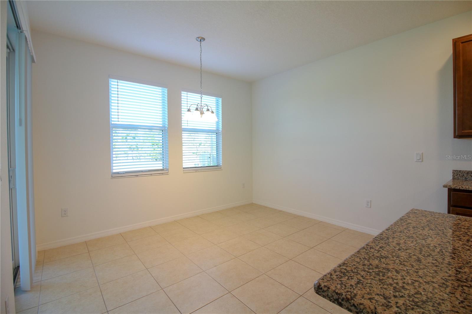 VILLAGES OF BRIDGEWATER - Residential Lease