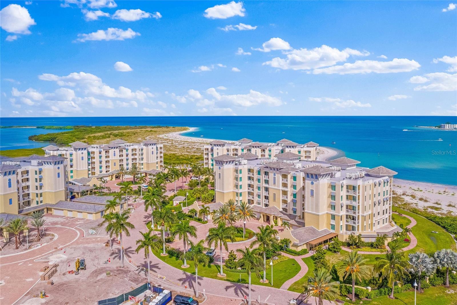 SUNSET POINTE AT COLLANY KEY CONDO - Residential