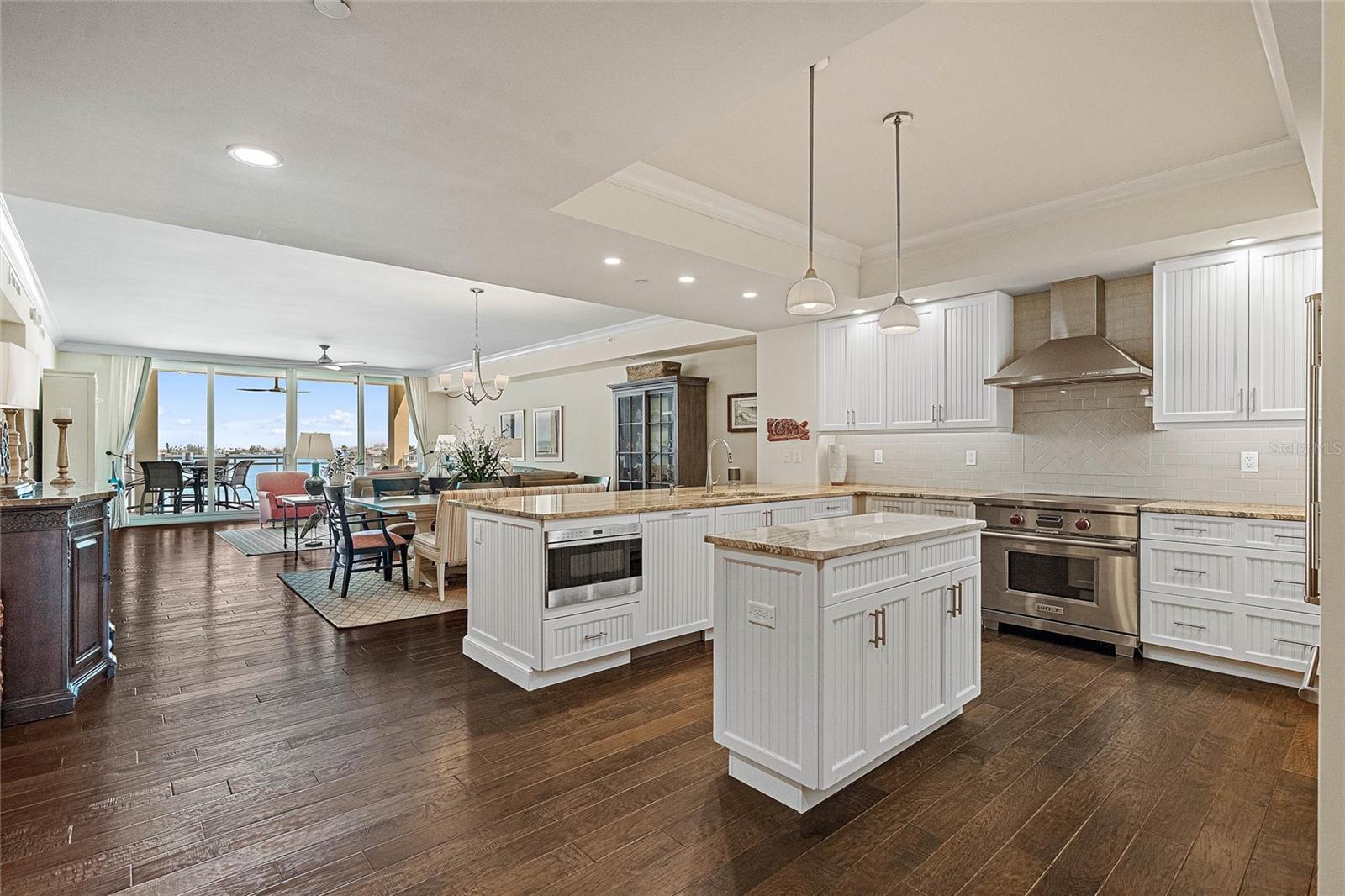 SUNSET POINTE AT COLLANY KEY CONDO - Residential