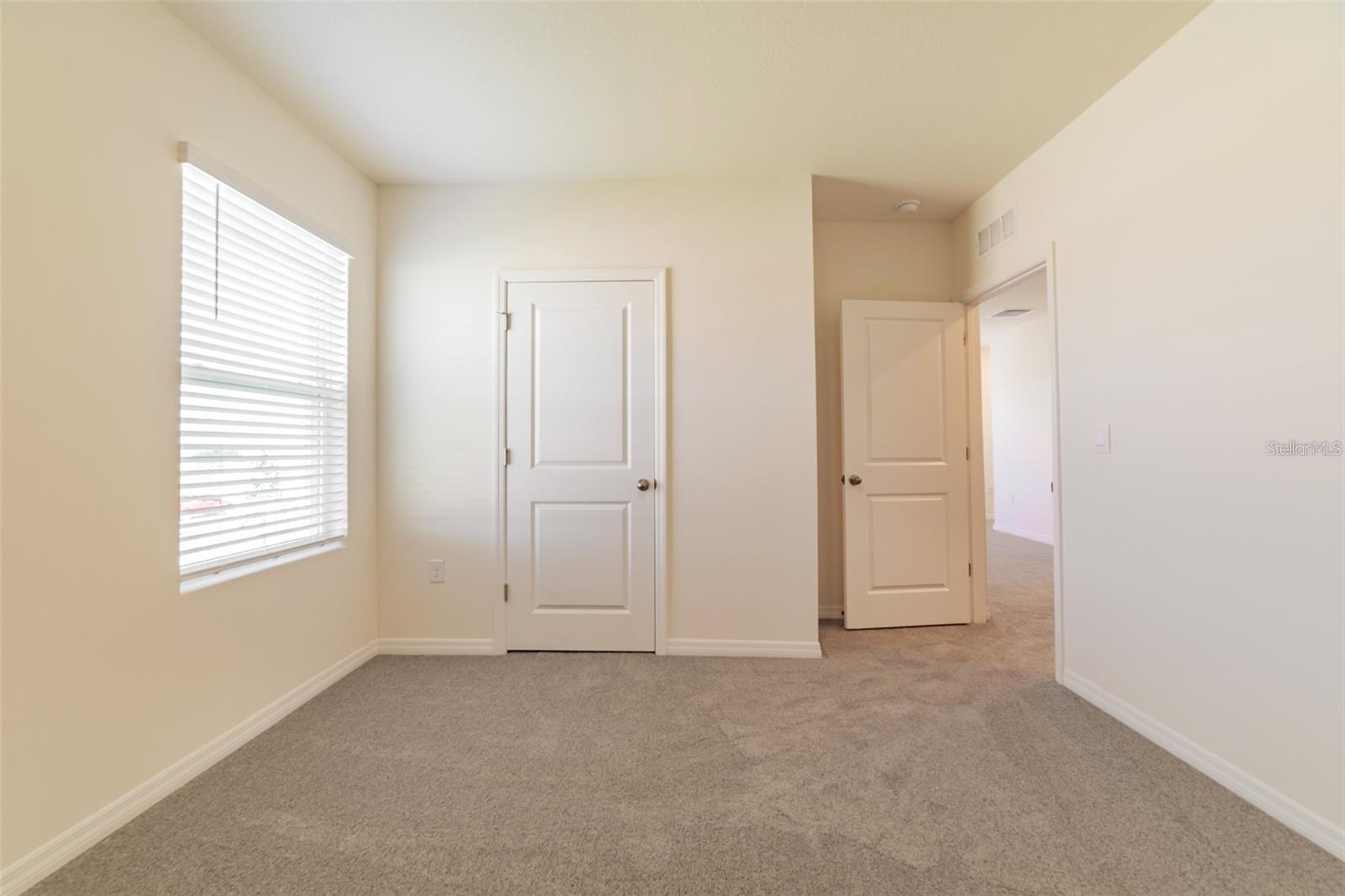 EPPERSON RANCH NORTH PH 5 POD - Residential Lease
