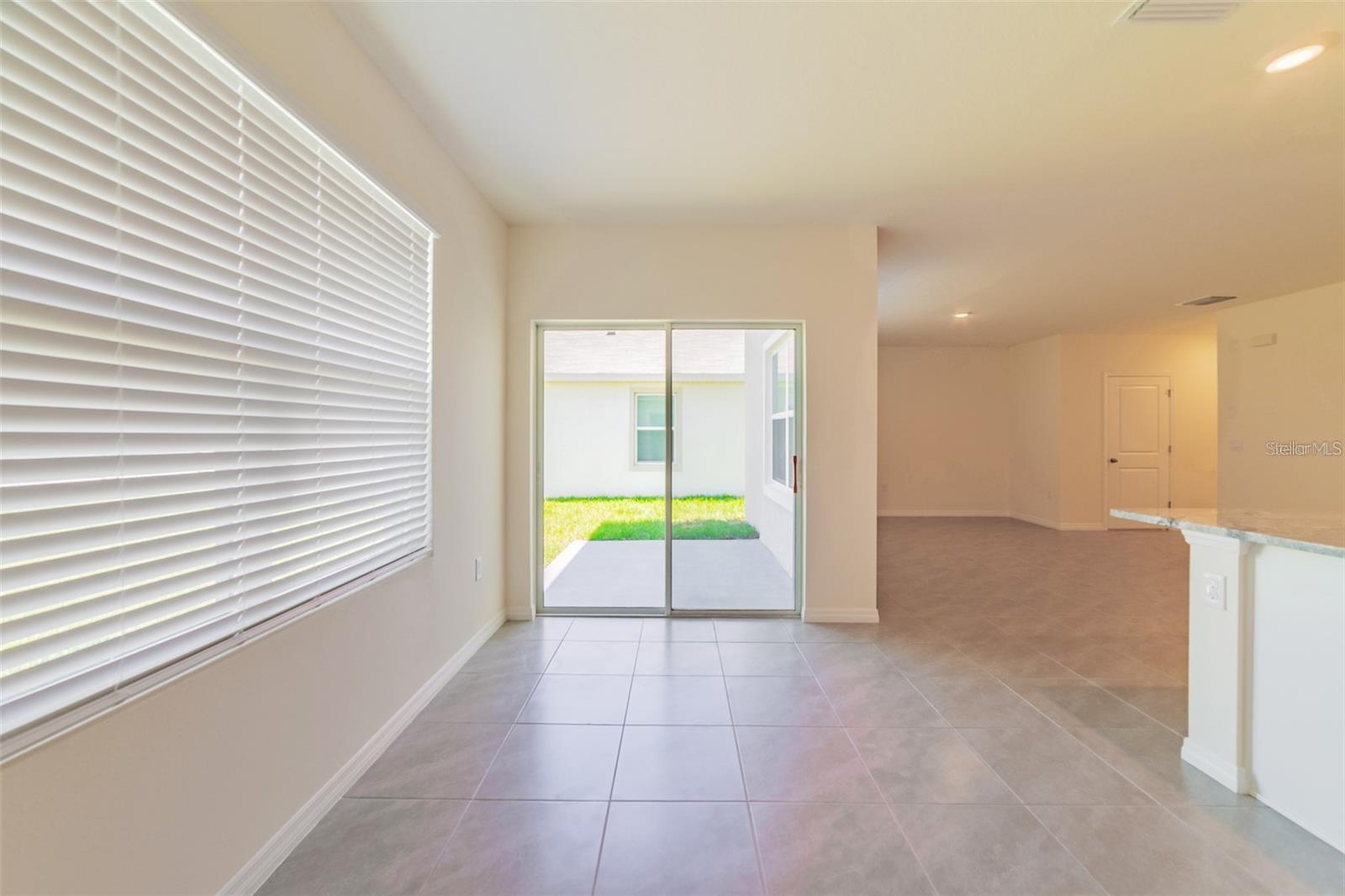 EPPERSON RANCH NORTH PH 5 POD - Residential Lease