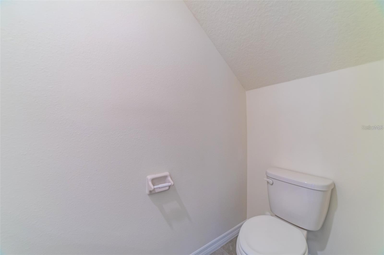 EPPERSON RANCH NORTH PH 5 POD - Residential Lease