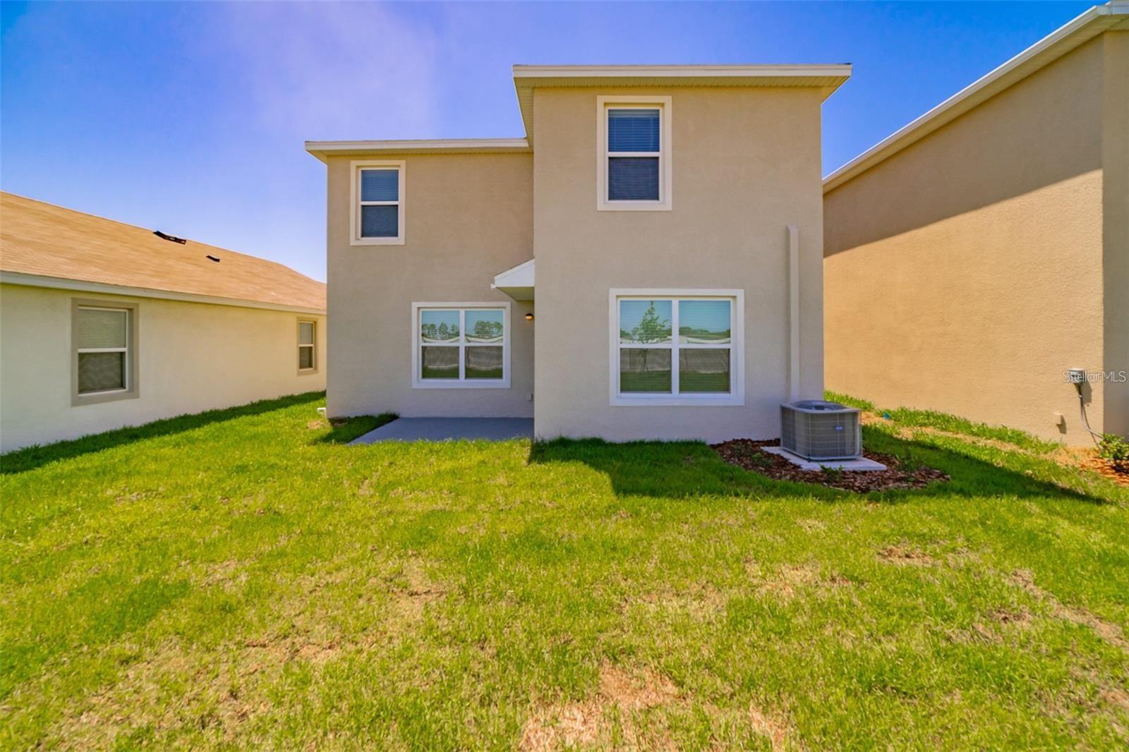 EPPERSON RANCH NORTH PH 5 POD - Residential Lease