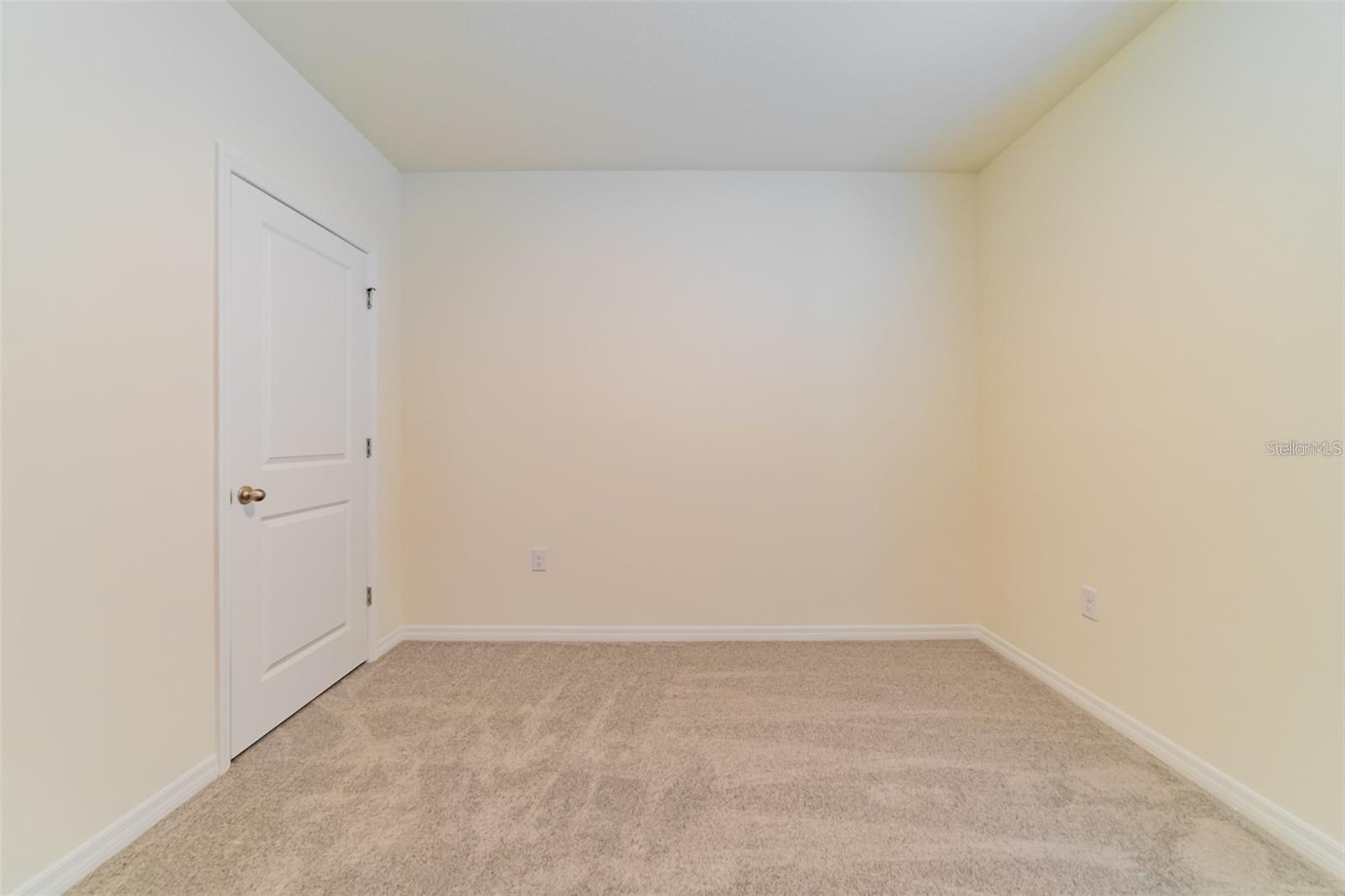 EPPERSON RANCH NORTH PH 5 POD - Residential Lease