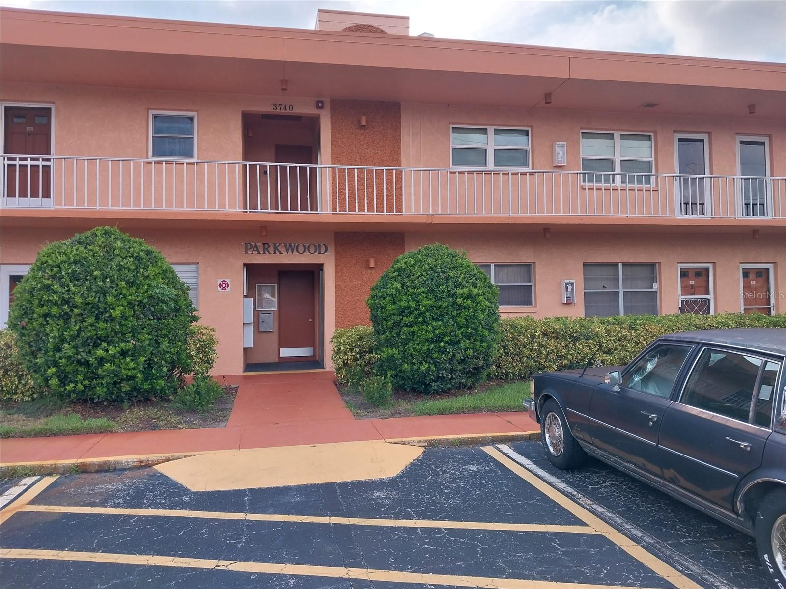 Welcome home to this spacious condo that is located in the center of the city. It is convenient to reach the mall, downtown, the beaches and other attractions in about 20 to 30 minutes. This spacious condo has 2 bedrooms with large closets, two baths, an extra-large living dining area along with a roomy kitchen and a back porch area with a storage closet. Remodeled with new kitchen, new appliances, new baths, and all new flooring 3 years ago it is move in ready. An end unit has 4 more windows than an inside unit making it light and bright. It is vacant, clean and ready. What are you waiting for? Call for an appointment to view today.
