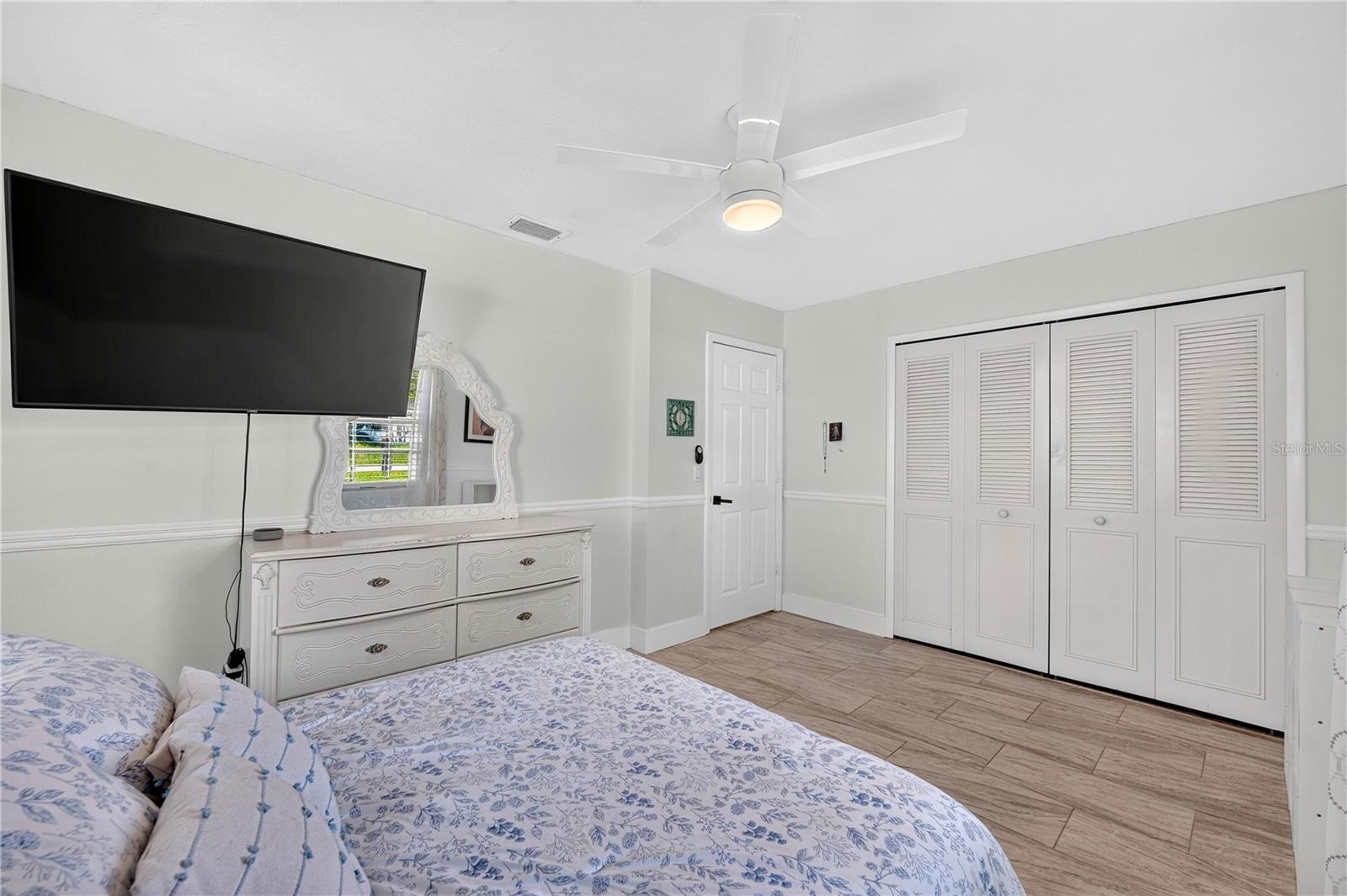 DELTONA LAKES UNIT 09 - Residential
