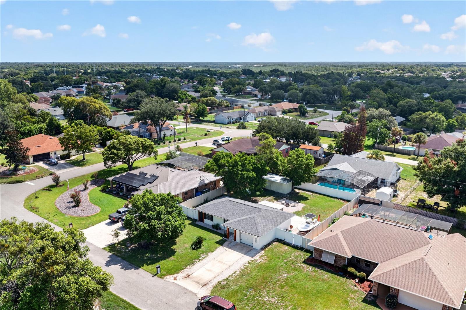 DELTONA LAKES UNIT 09 - Residential