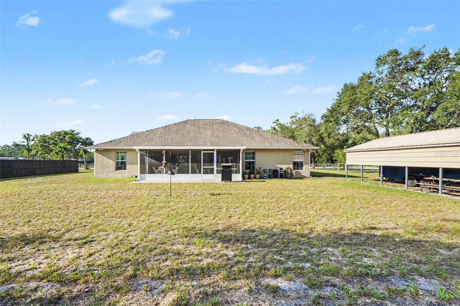 ROYAL HIGHLANDS UNIT 5 - Residential
