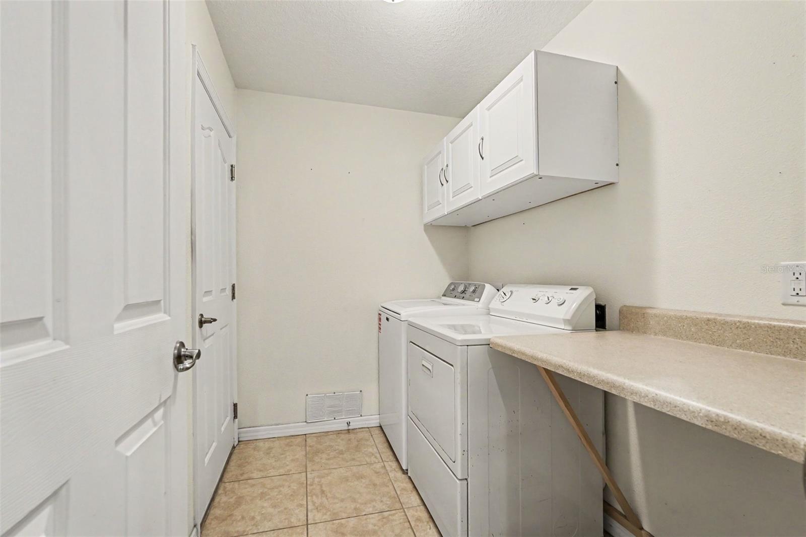 ROYAL HIGHLANDS UNIT 5 - Residential