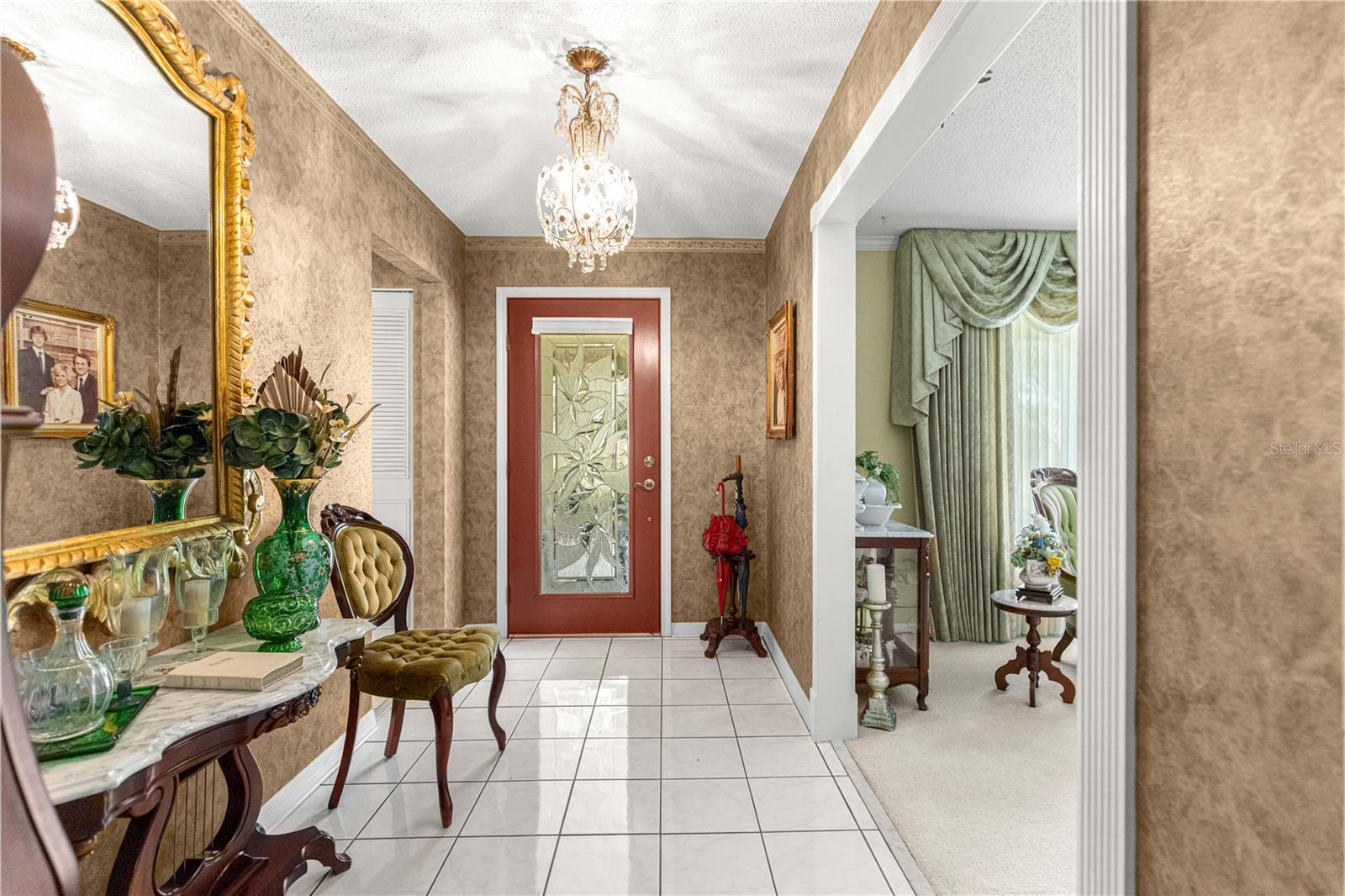 CRESTWOOD UN 03 - Residential