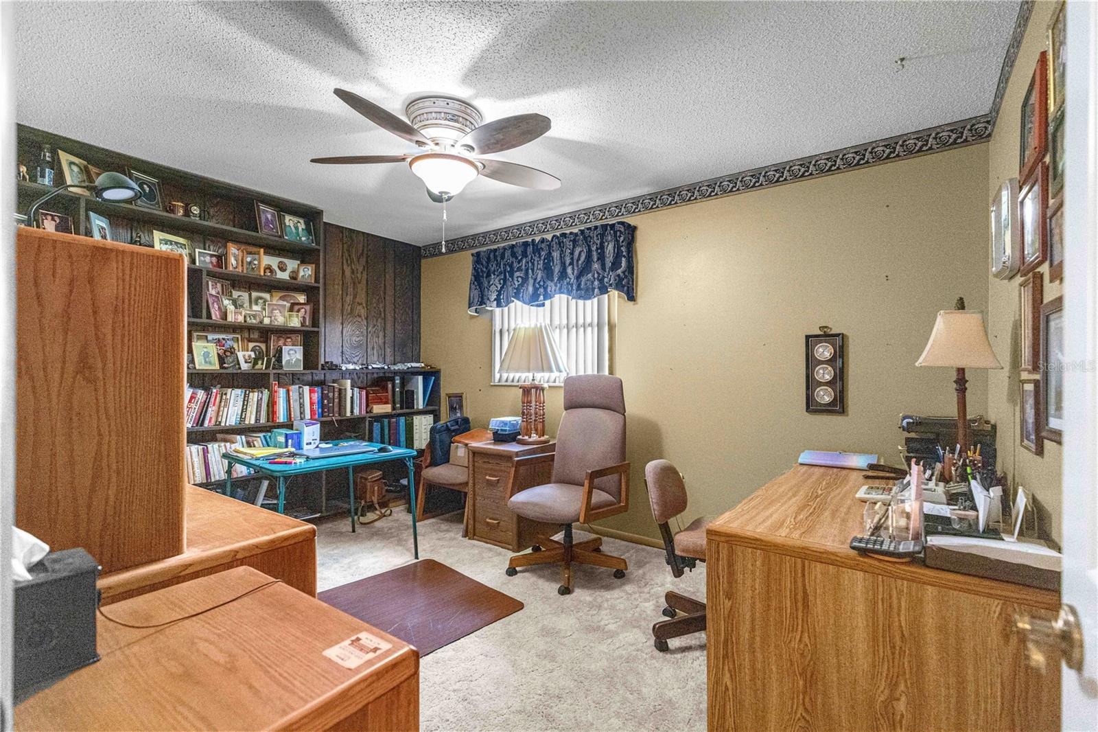 CRESTWOOD UN 03 - Residential