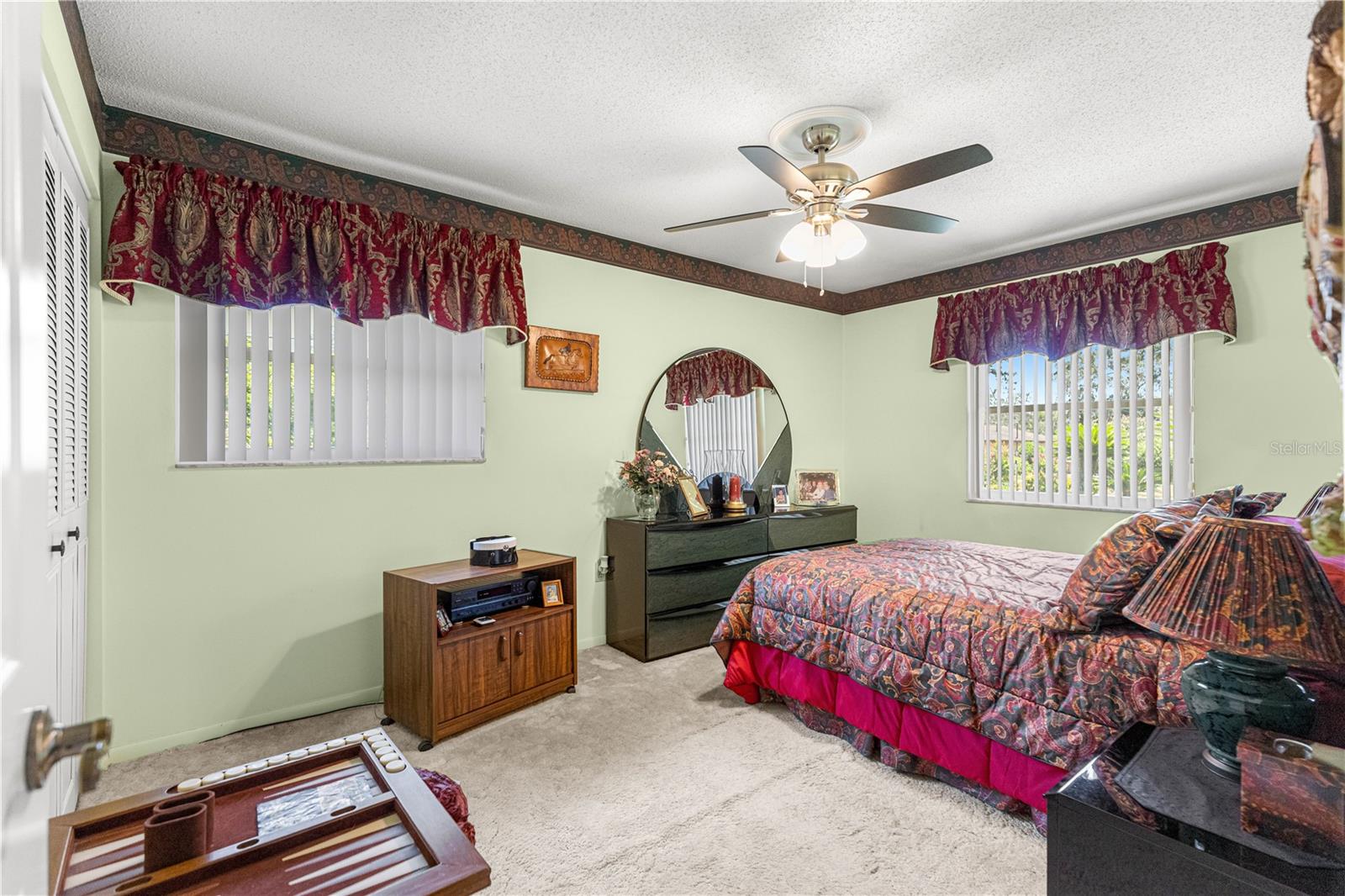 CRESTWOOD UN 03 - Residential