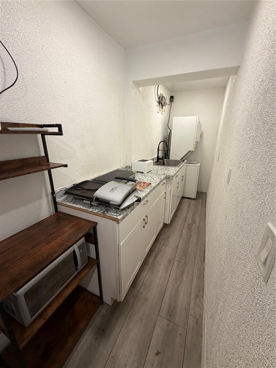POWERS CENTRAL PARK SUB - Residential Income