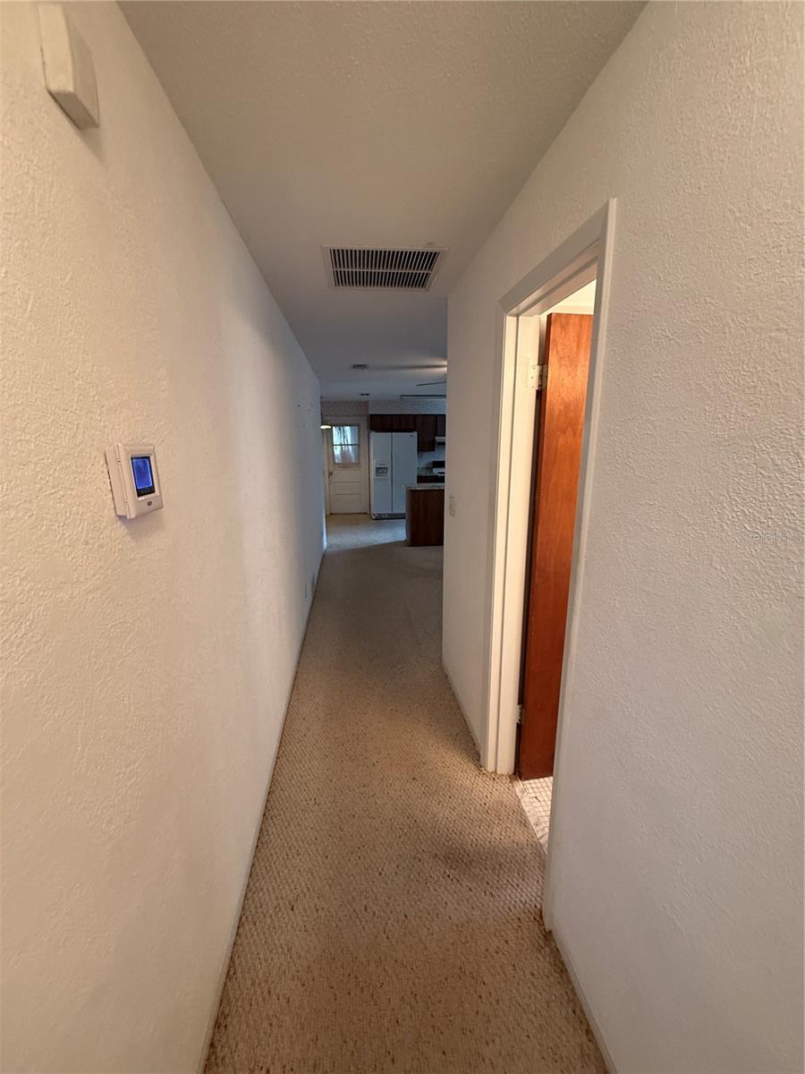 BREAKERS UNIT 01 - Residential