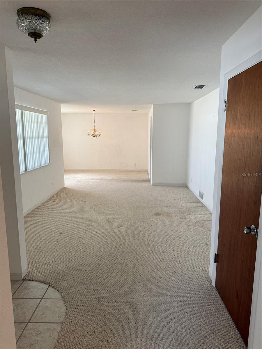 BREAKERS UNIT 01 - Residential