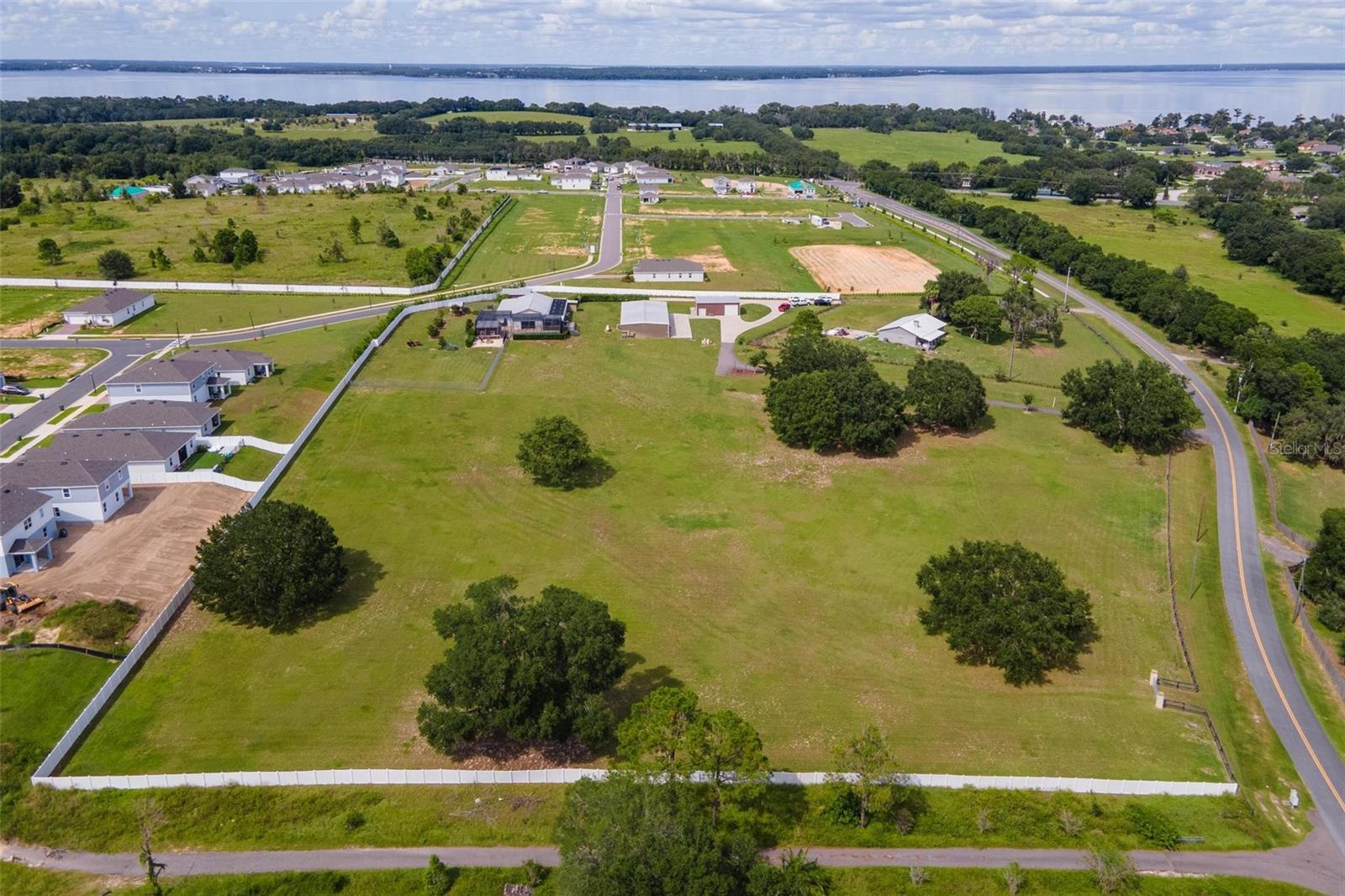 ACREAGE - Residential