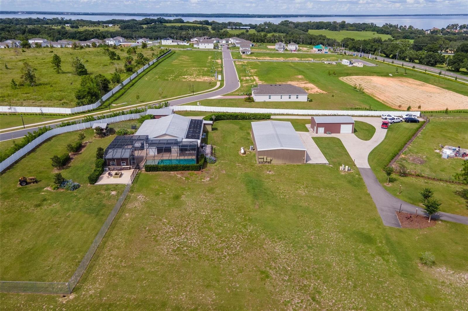 ACREAGE - Residential