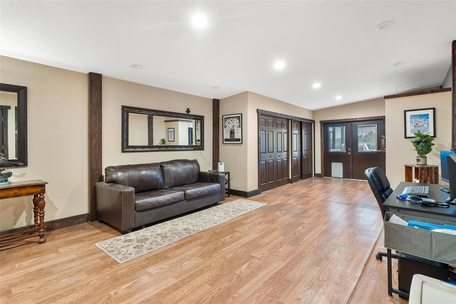 ACREAGE - Residential