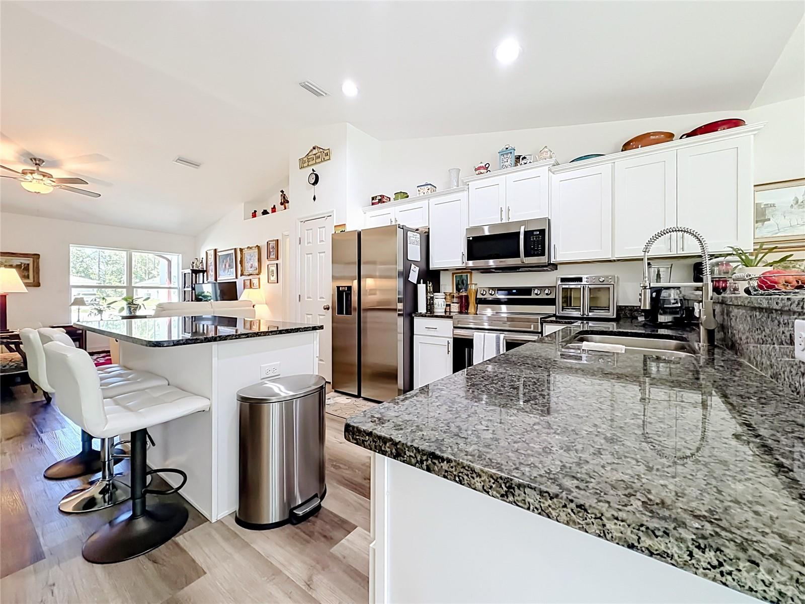 MARION OAKS UN TEN - Residential