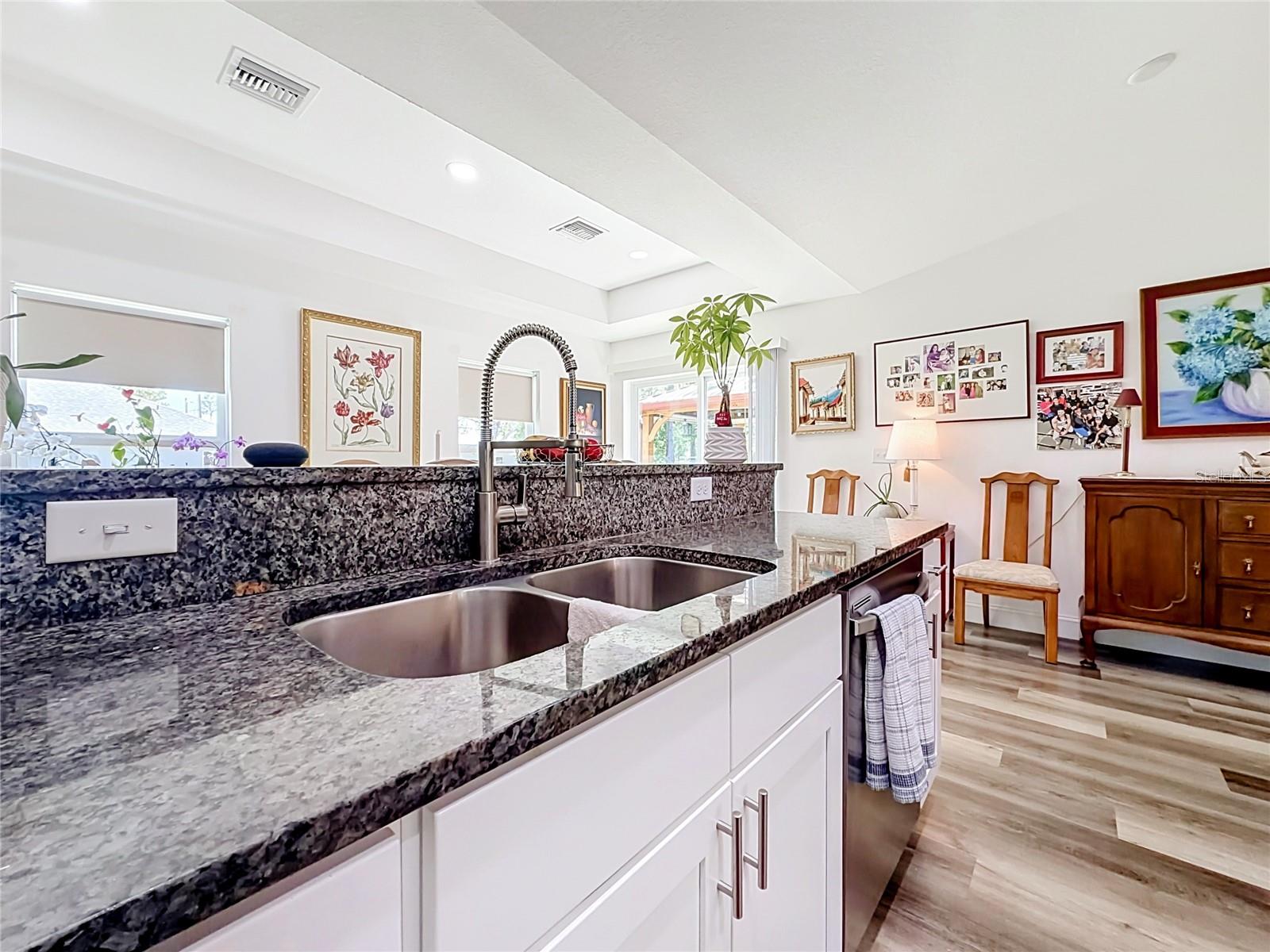 MARION OAKS UN TEN - Residential