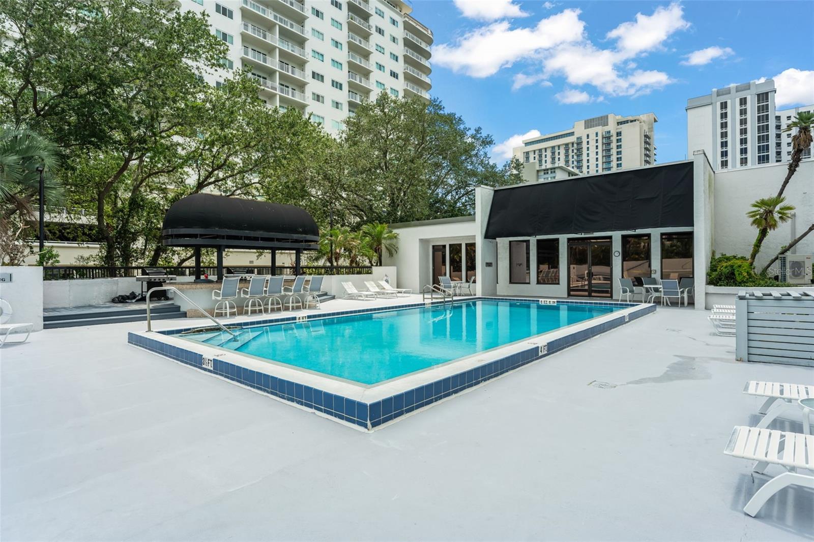 530 EAST CENTRAL CONDO - Residential