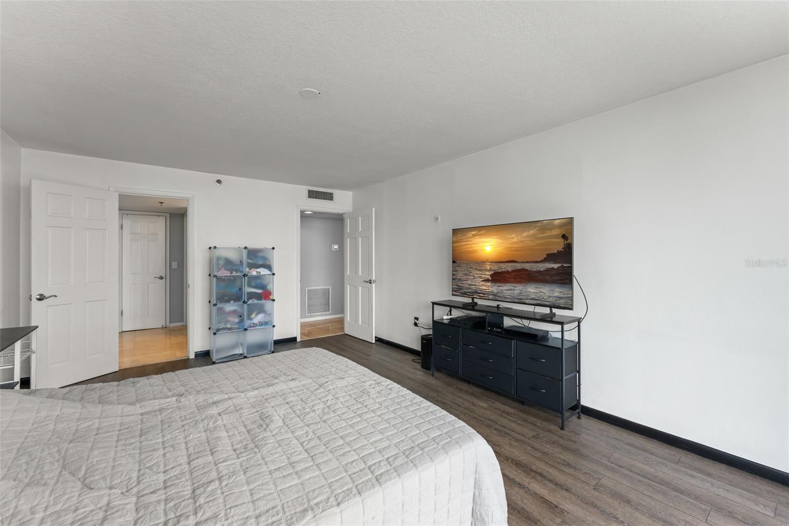 530 EAST CENTRAL CONDO - Residential