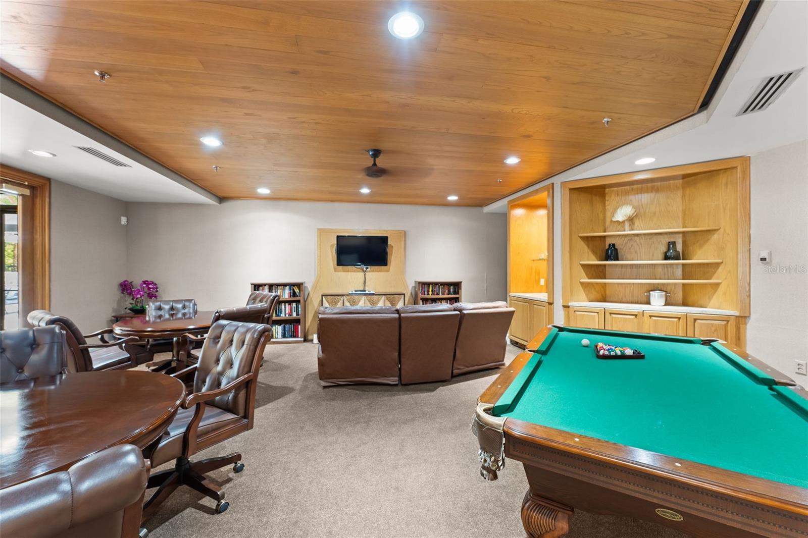 530 EAST CENTRAL CONDO - Residential