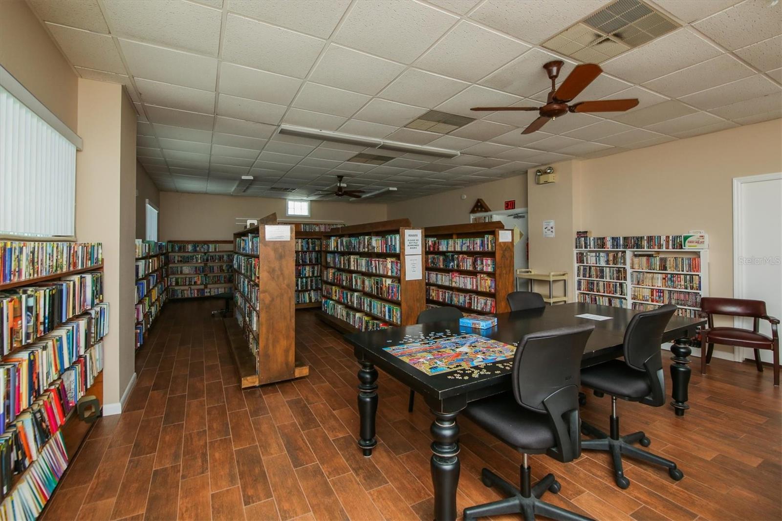 TIDEVUE/DE SOTO COMMUNITY UNIT ONE - Residential
