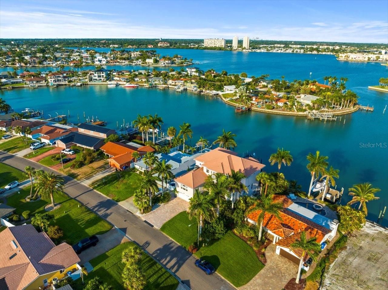 SOUTH CSWY ISLE YACHT CLUB 4TH ADD - Residential