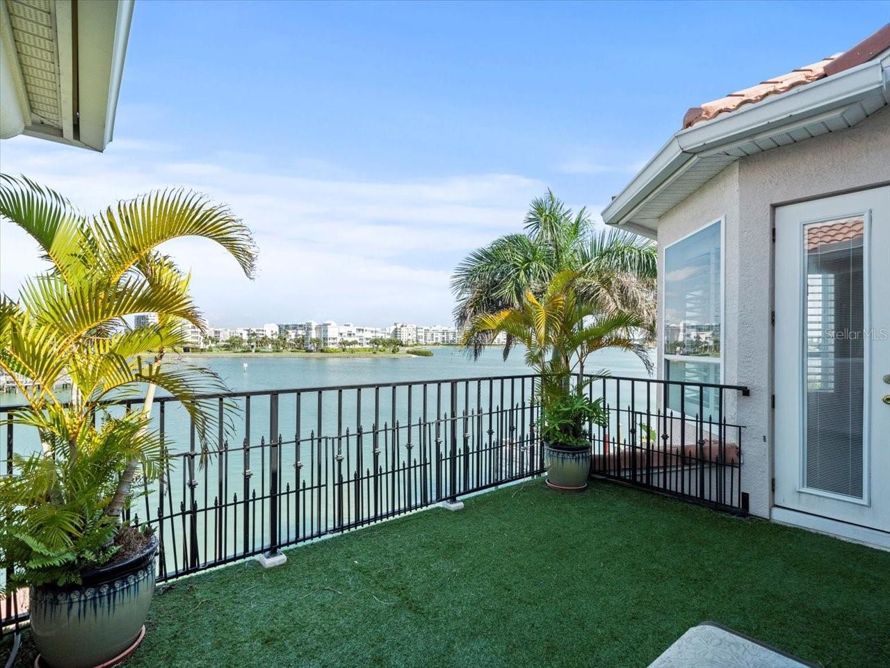SOUTH CSWY ISLE YACHT CLUB 4TH ADD - Residential