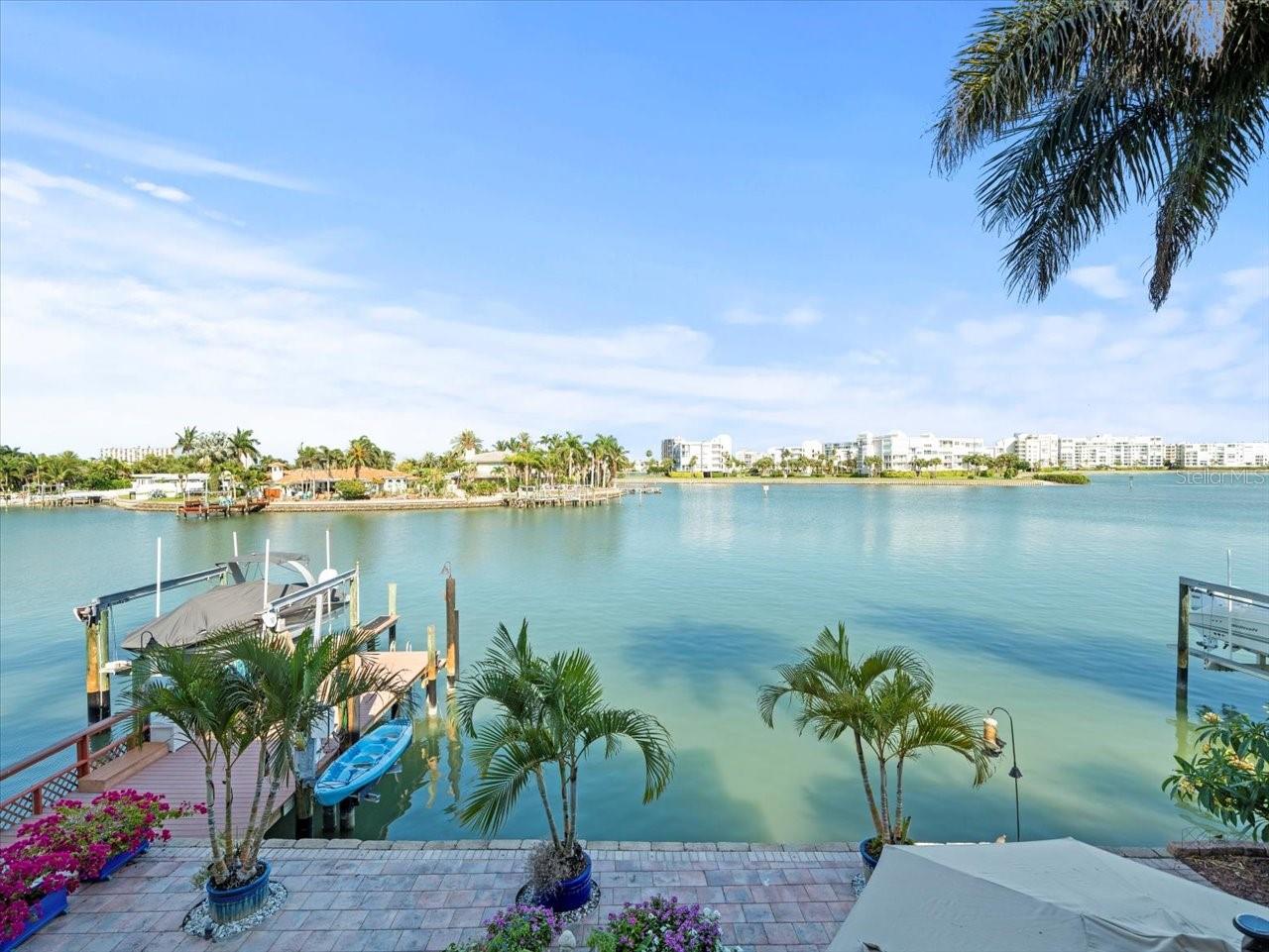 SOUTH CSWY ISLE YACHT CLUB 4TH ADD - Residential