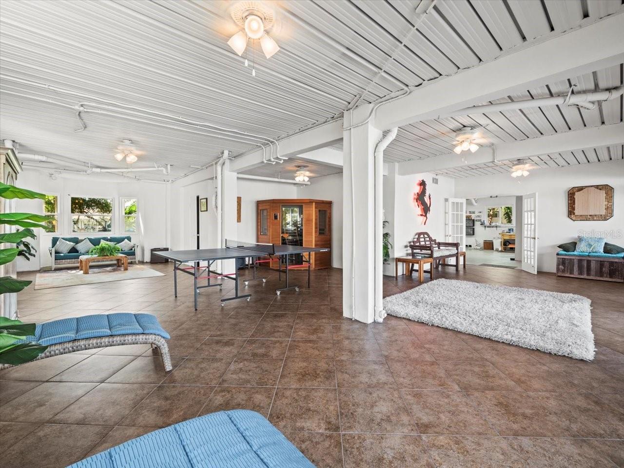 SOUTH CSWY ISLE YACHT CLUB 4TH ADD - Residential