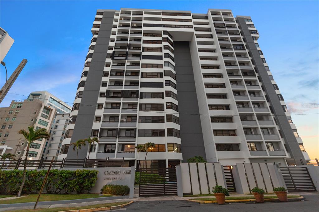 CONDADO PRINCESS - Residential