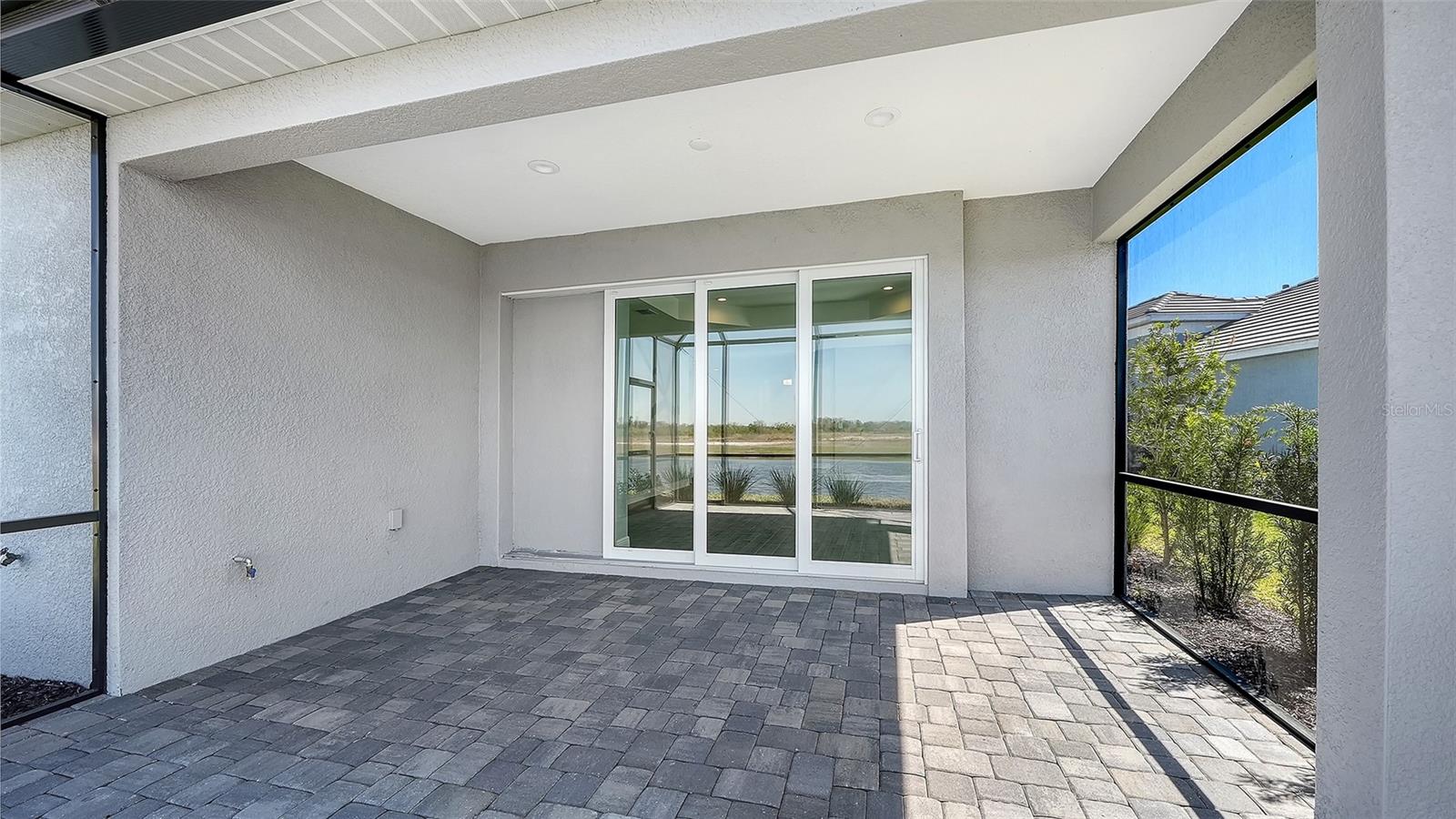 PALM GROVE AT LAKEWOOD RANCH - Residential