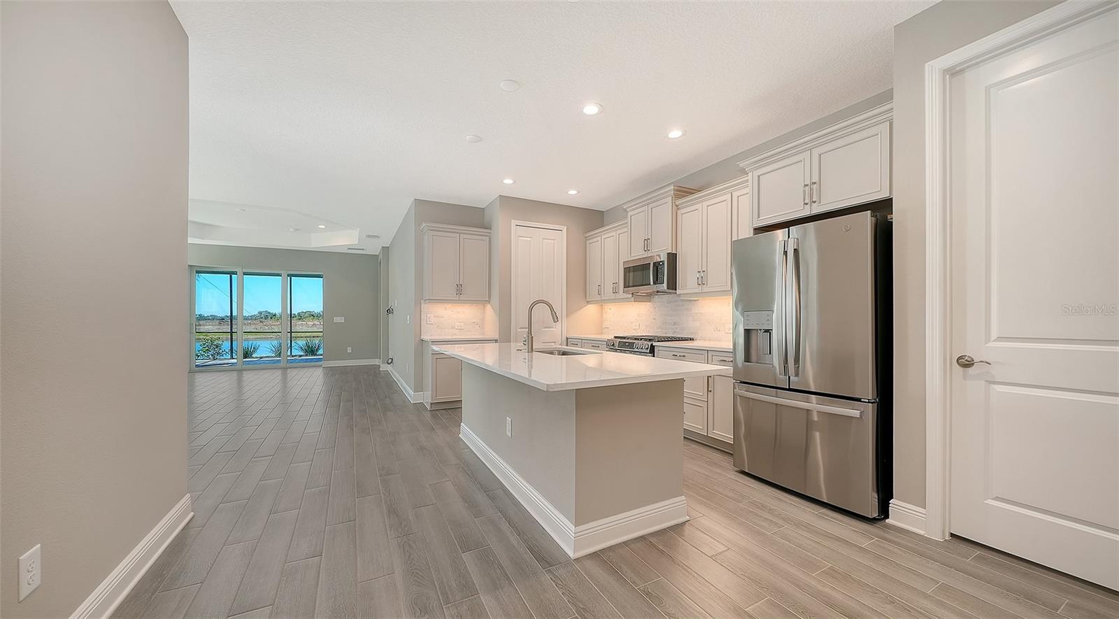 PALM GROVE AT LAKEWOOD RANCH - Residential
