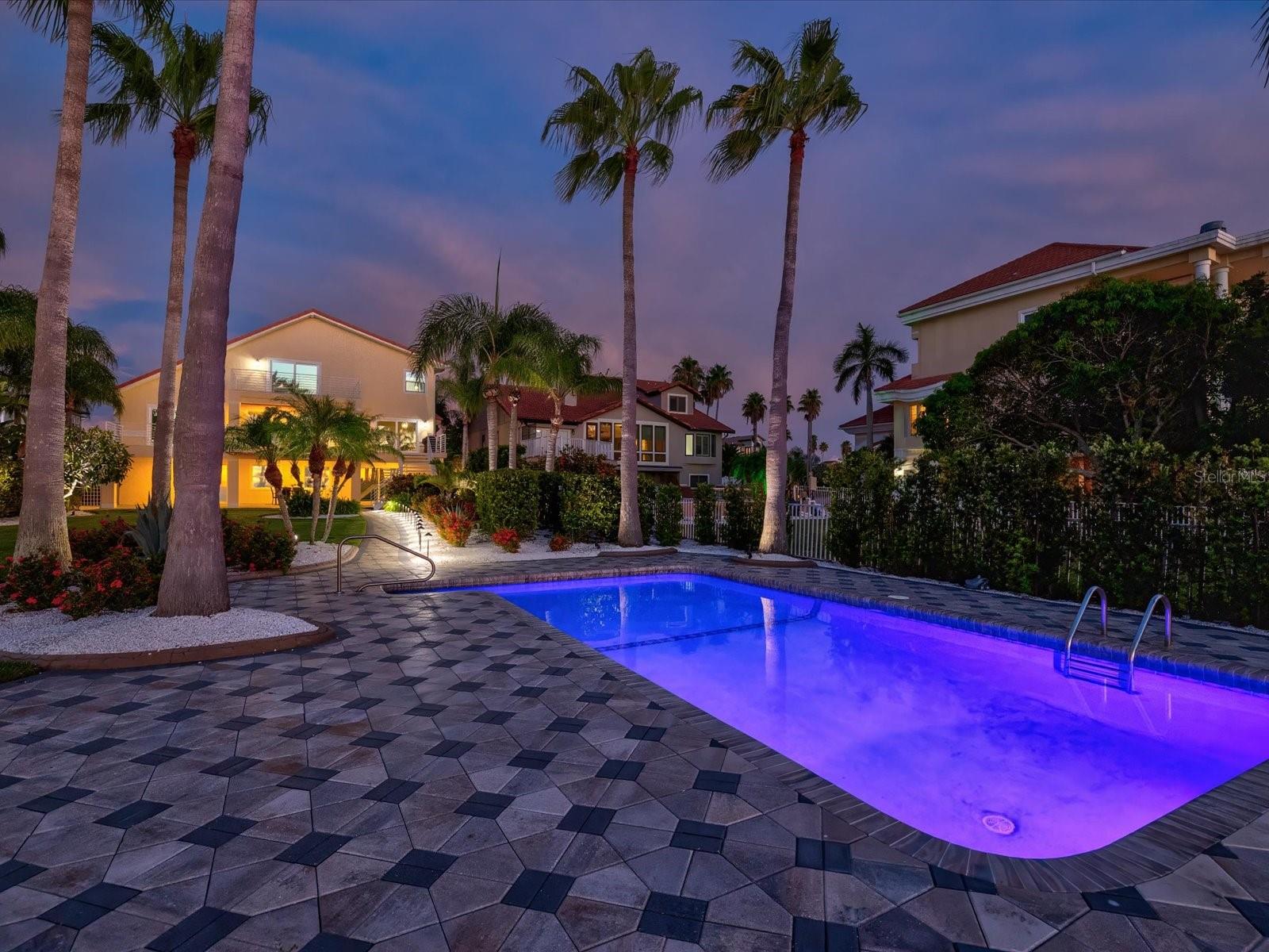 GULF HARBORS SOUTH BEACH - Residential